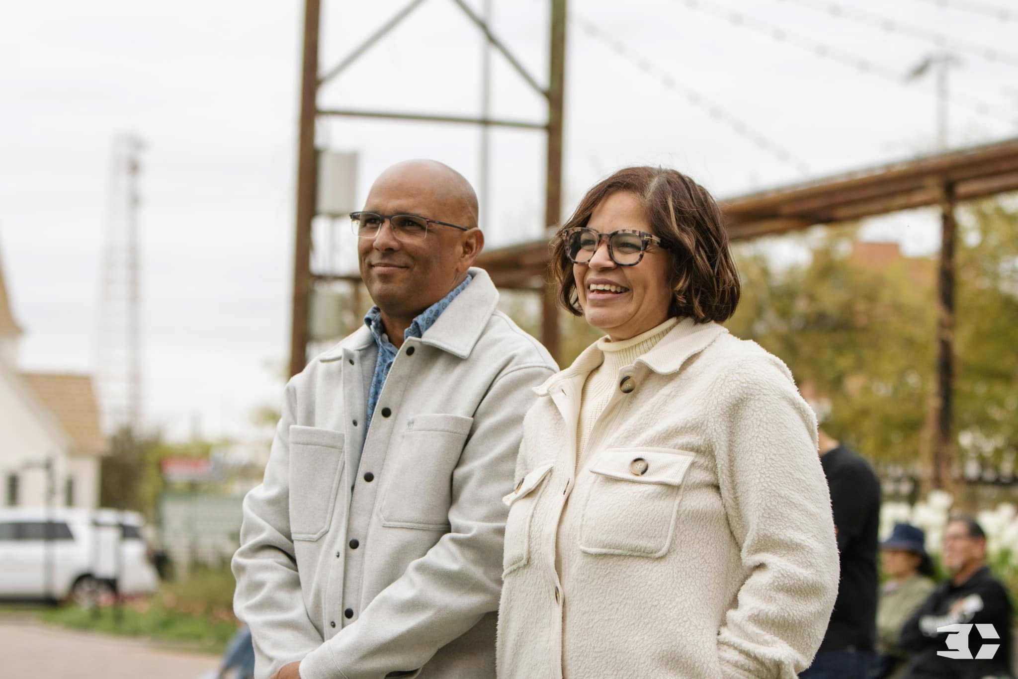 Pastors Abdias and Yary Aguilar